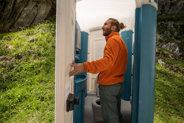 Affordable portable toilet rental in Great Falls Crossing, VA