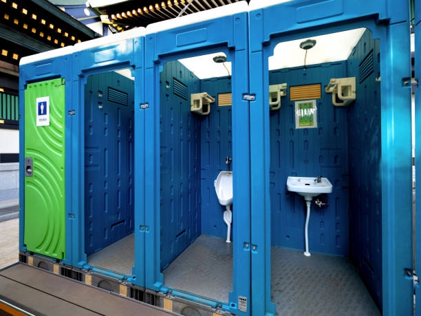 Best Porta potty delivery and setup  in Great Falls Crossing, VA